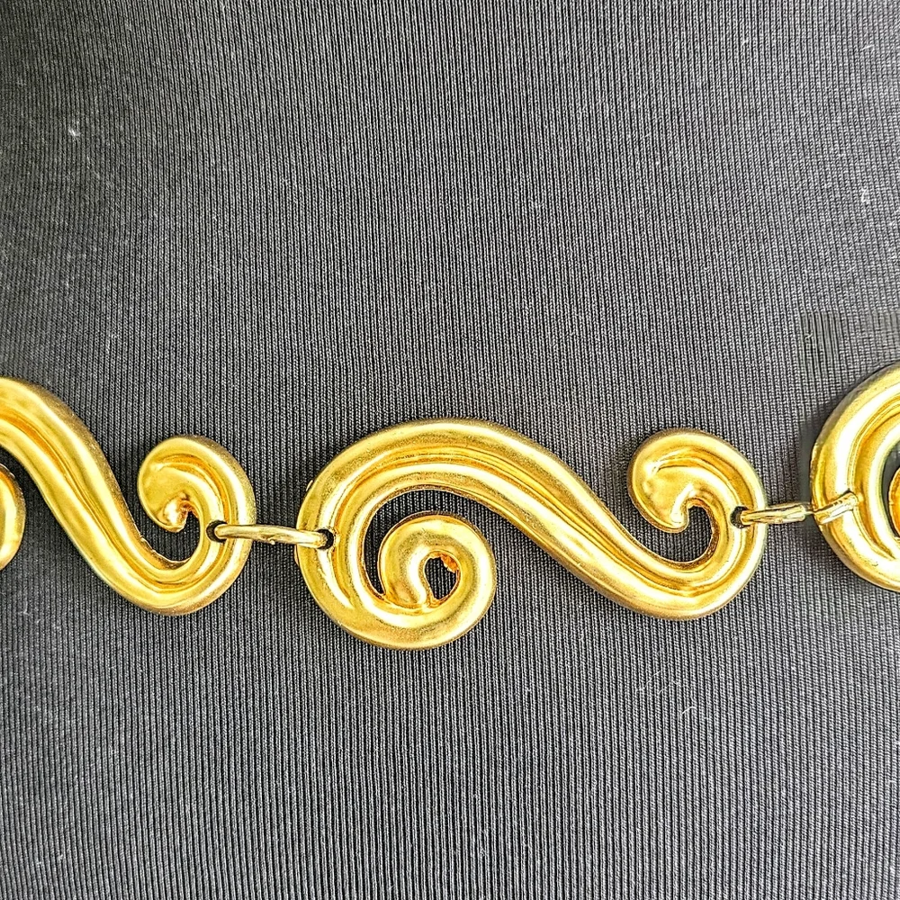 Vtg Rare Escada scroll link heavy Chunky chain belt Made In Spain Luxury FIRM - Picture 6 of 9